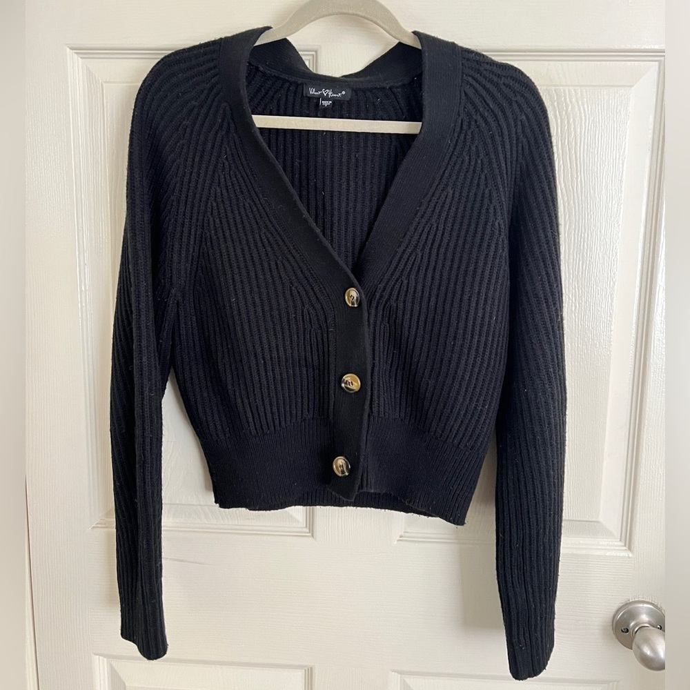 Black Cropped Cardigan